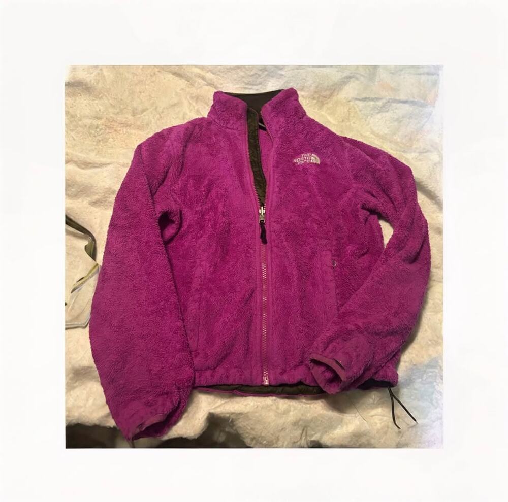 The North Face Osito Women’s Fuzzy Fleece Full-Zip Jacket – Magenta/Purple